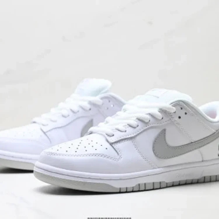 NIKE DUNK LOW Retro Skate Shoes ZoomAir