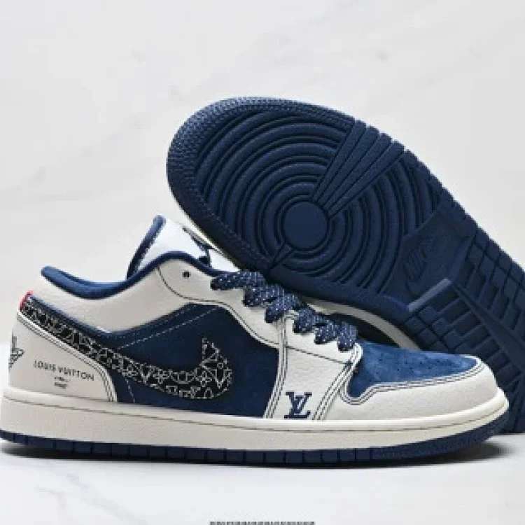 Nike Air Jordan 1 Low Casual Sneakers