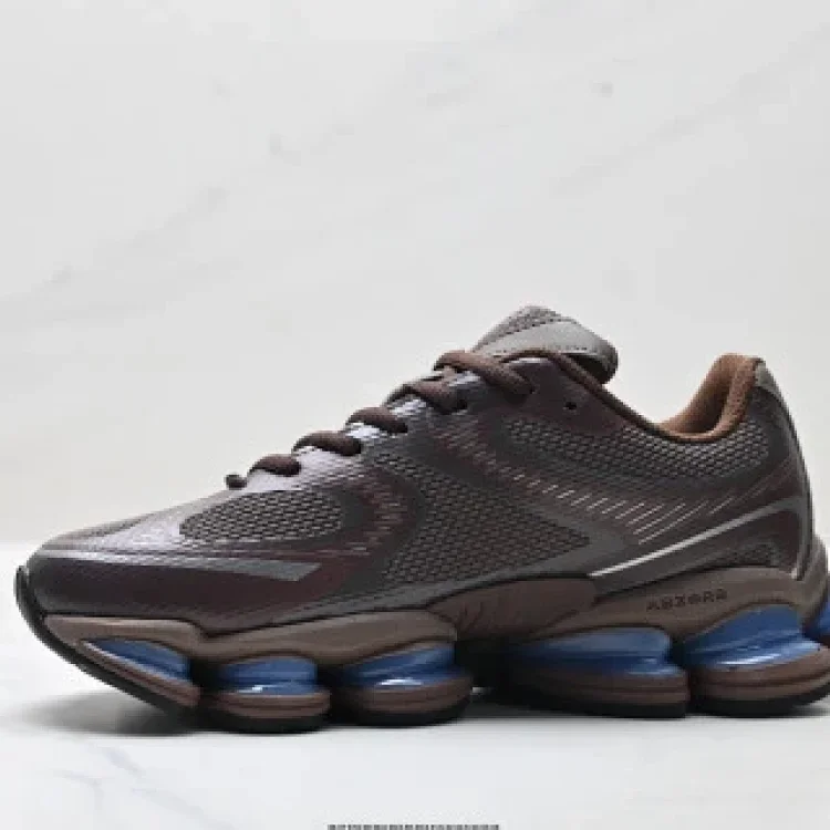 New Balance M2000 Low-Top Running Shoes