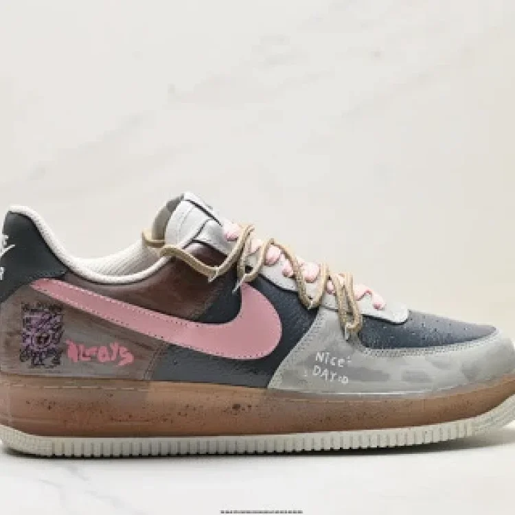 NIKE AIR FORCE 1 '07 Low Honeycomb Cushion