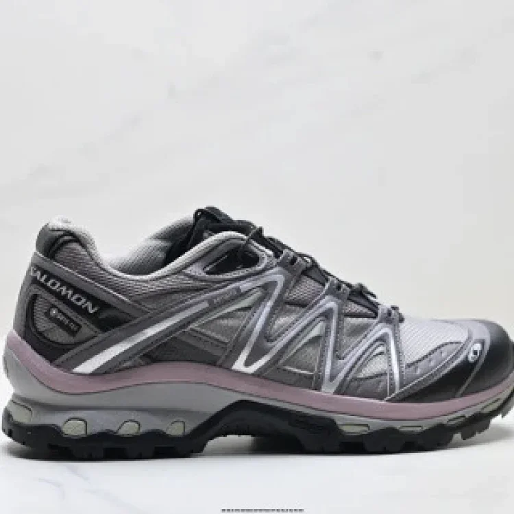 Salomon XT-QUEST Explorer Trail Shoes