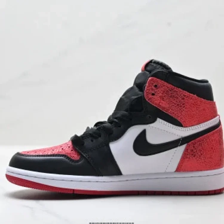 Nike Air Jordan1 Retro High OG Basketball Shoes