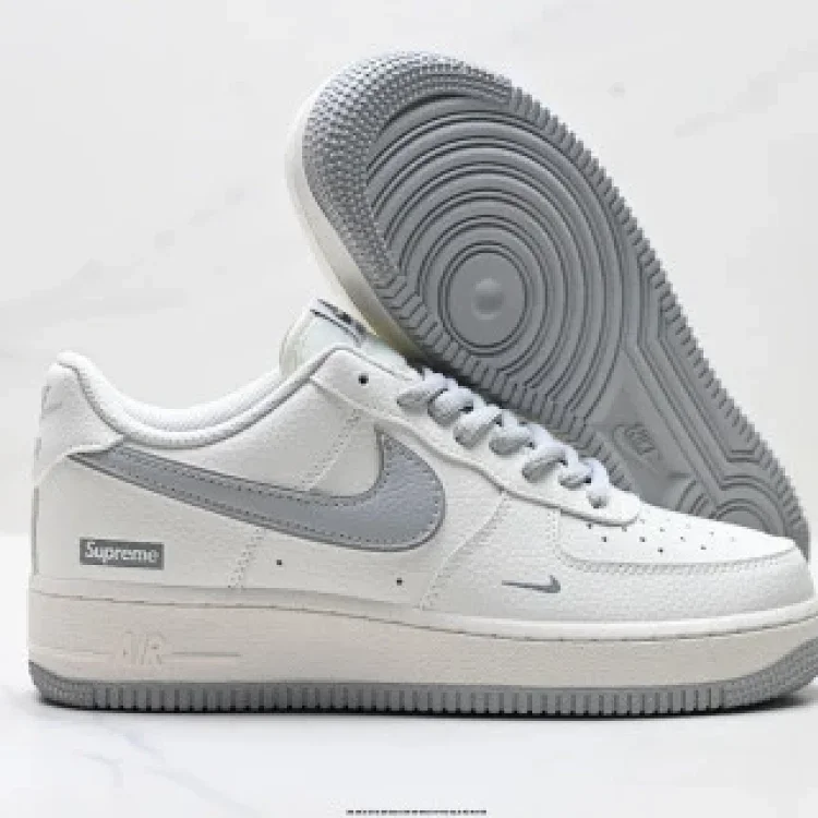 Nike AIR FORCE 1'07 LV8 Low-Top Casual Sneakers
