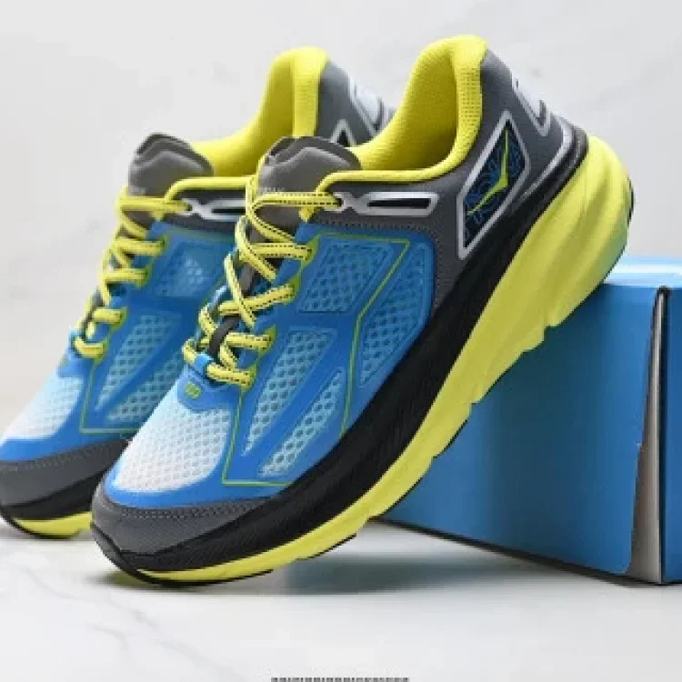 HOKA M CLIFTON ONE9 Light Trail Running Shoes