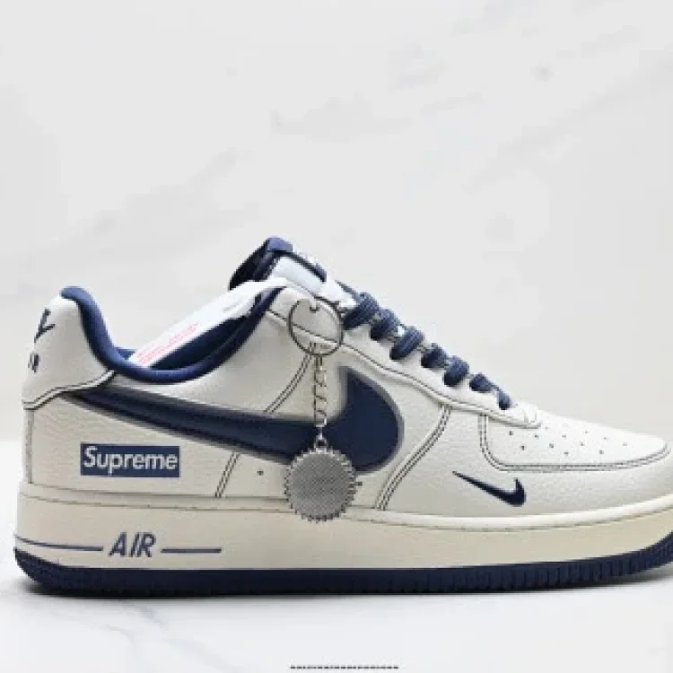 NIKE AIR FORCE1 '07 Low-Top Air Cushion Sneakers
