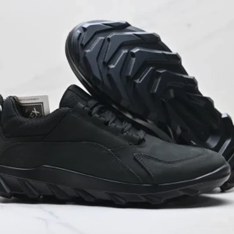 Ecco Sko Leather Low-Top Hiking Shoes