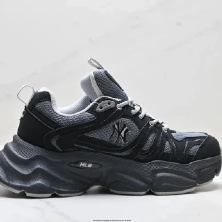 New Balance Chunky Vintage Comfortable Dad Shoes