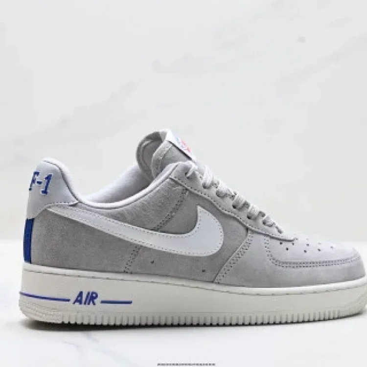 NIKE AIR FORCE1 '07 Low-Top Authentic Style