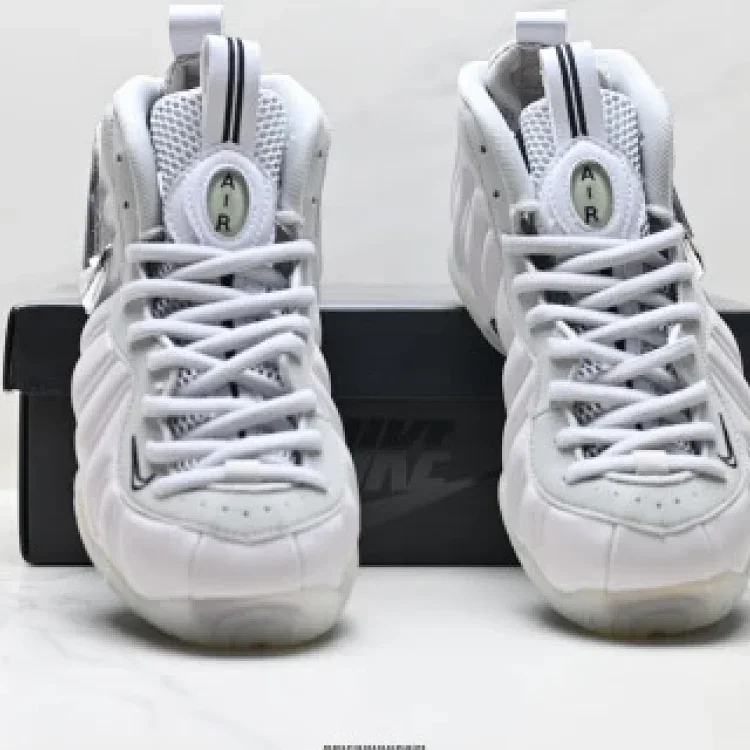 NIKE AIR FOAMPOSITE ONE Mid Retro Hoops