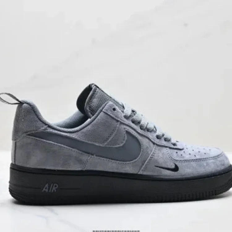 Nike AIR FORCE 1'07 Low Casual Sneakers
