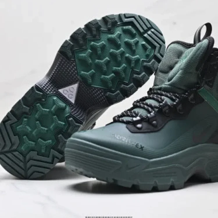 Nike ACG GORE-TEX Air Zoom Hiking Shoes