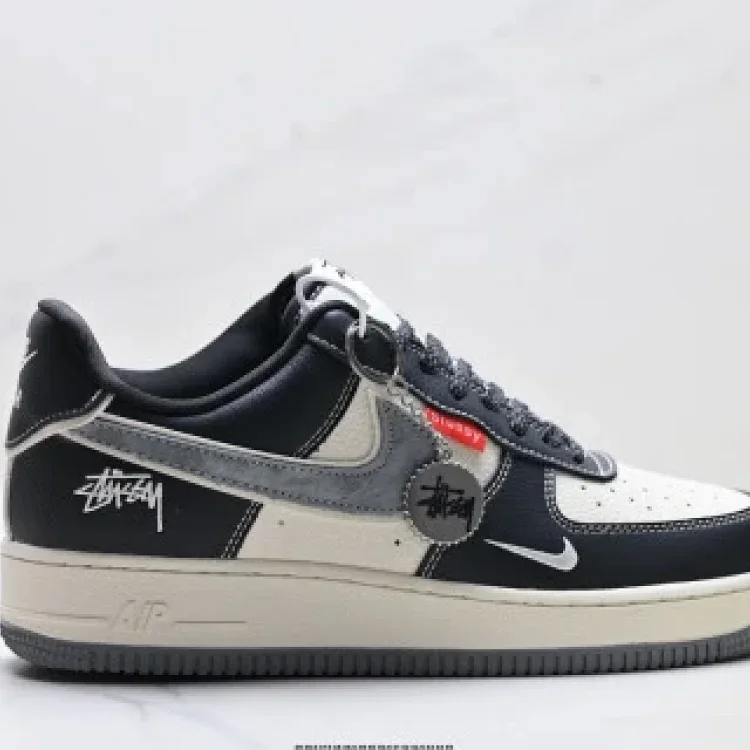 Nike Air Force1 '07 LV8 Co-Grade Sneakers