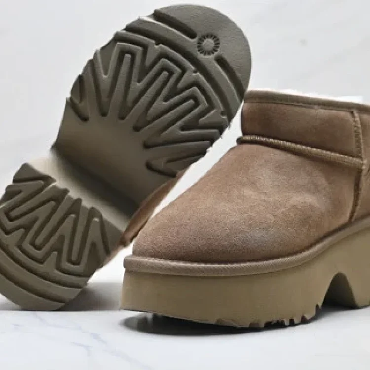 UGG High-Top Warm Fleece Snow Boots