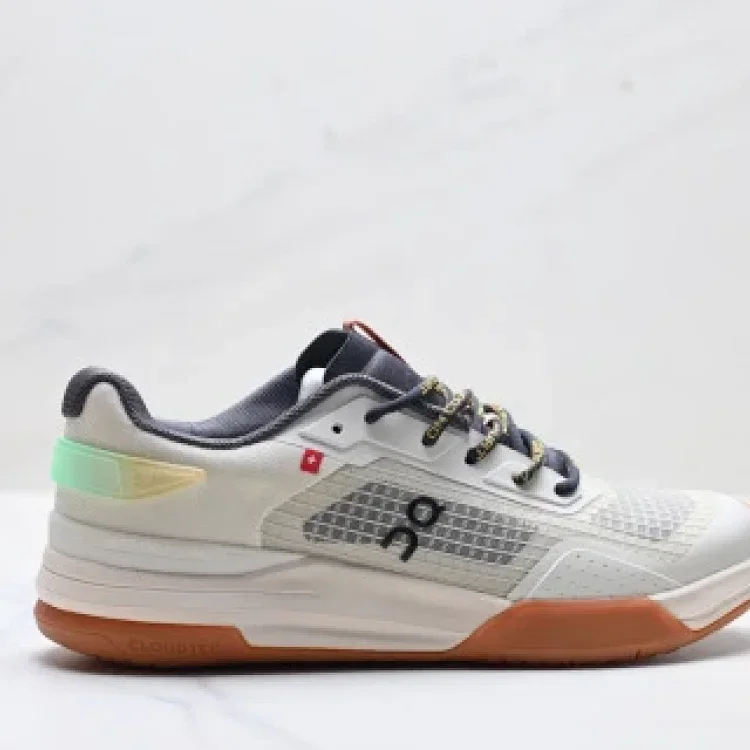 On Running Women's Roger ADV Z5 Sneakers