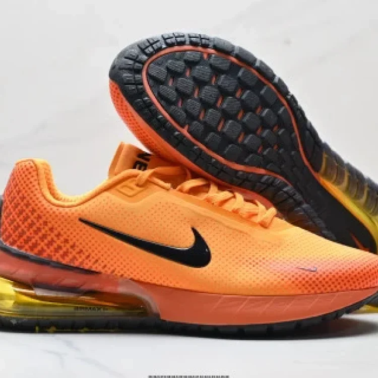 Nike Air Max Phoneix Mesh Cushion Sneakers