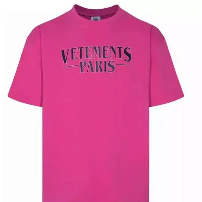 VETEMENTS Pink T-Shirt Paris Print