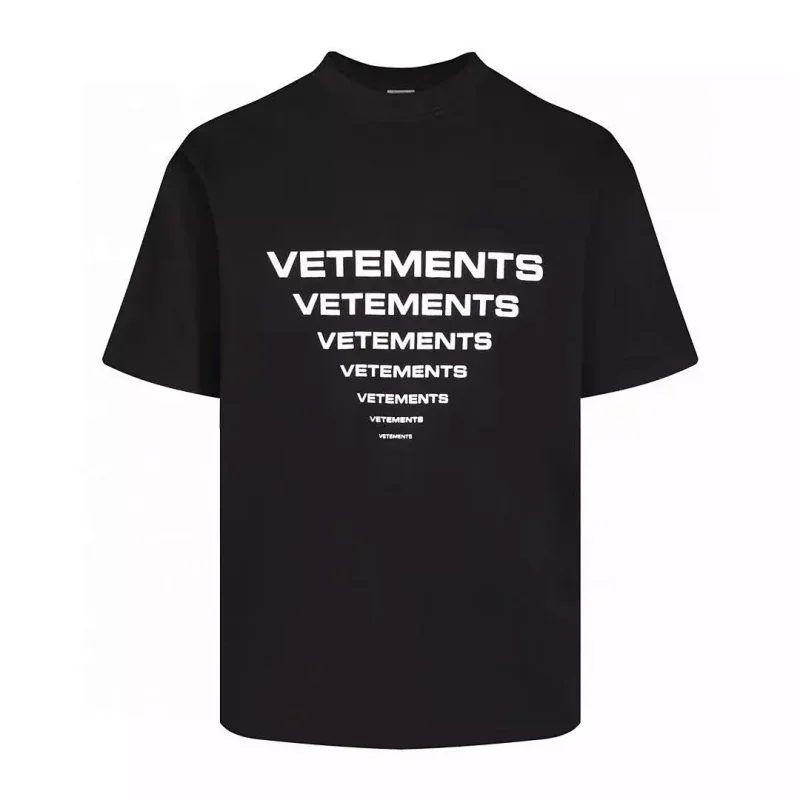 VETEMENTS Repeated Logo T-Shirt