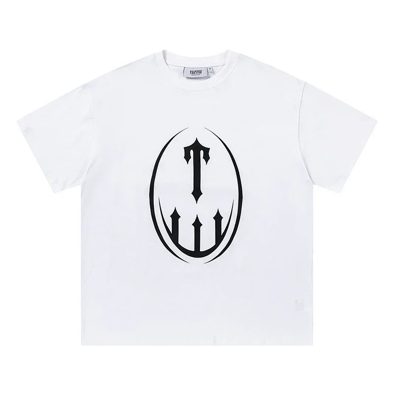 TAKTAO Black & White Graphic Tee