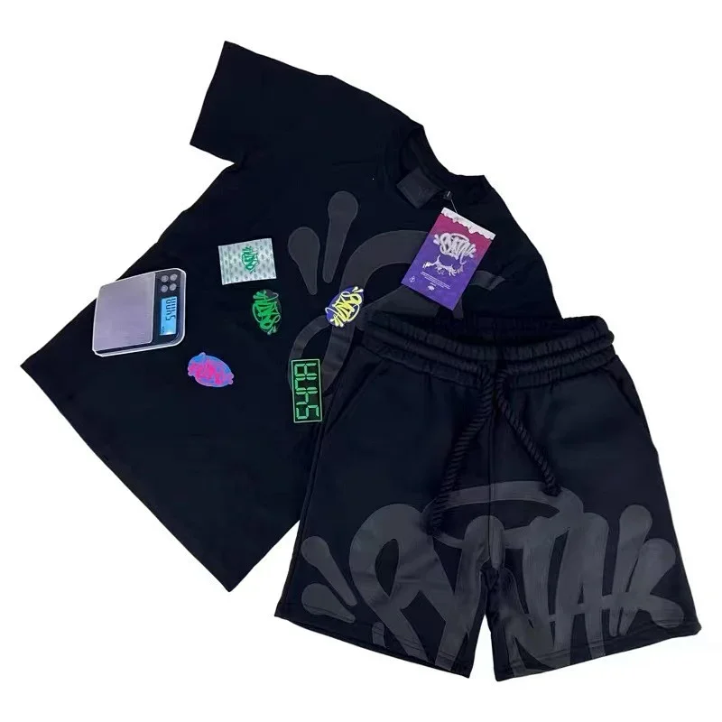 RYNAK Graffiti Print T-Shirt & Shorts Set